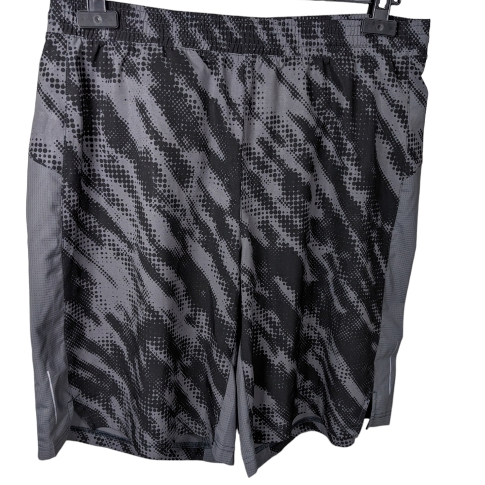 MEC mens board shorts size L abstract pattern in black and grey NEW
